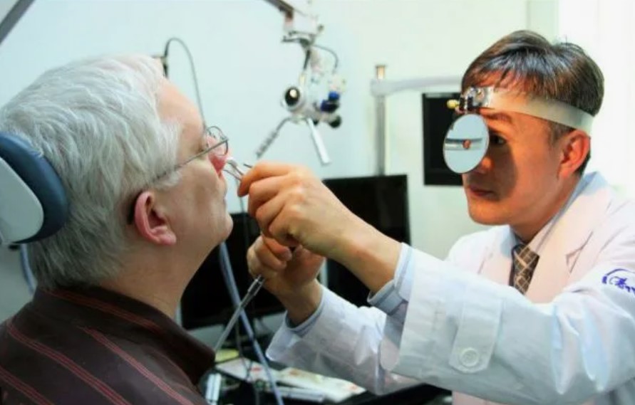 Что за болезнь синусит и чем опасна